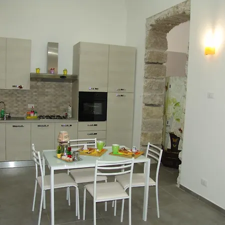 Lupin E Margot Al Borgo Vecchio Apartment Palermo